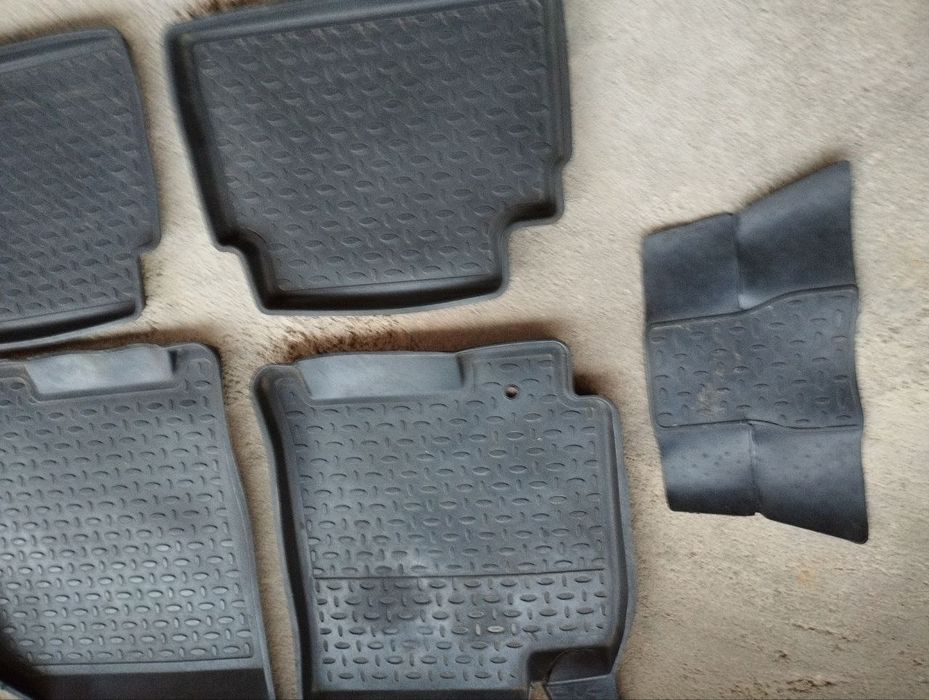 Polik jentra sotiladi