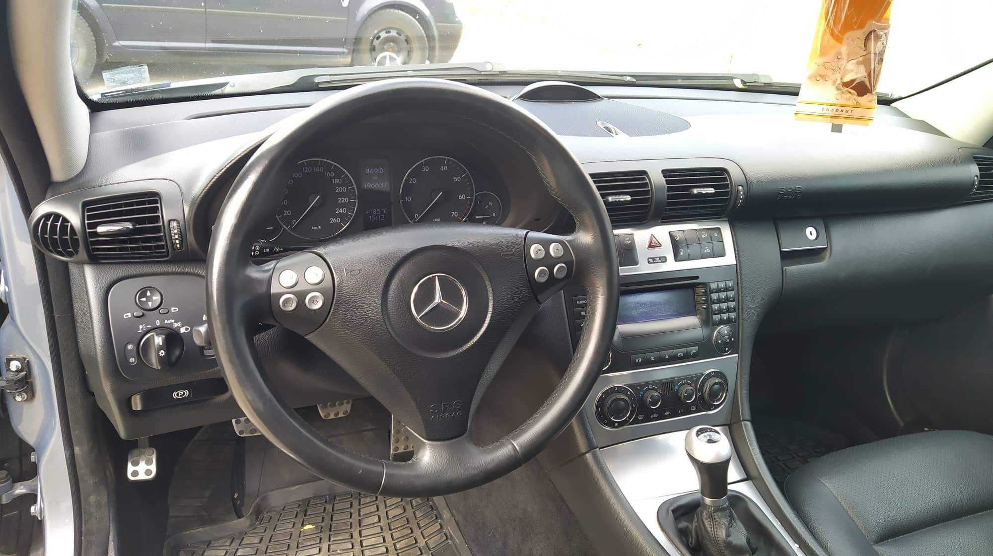 Mercedes c230 2.5 бензин 204 к.с.