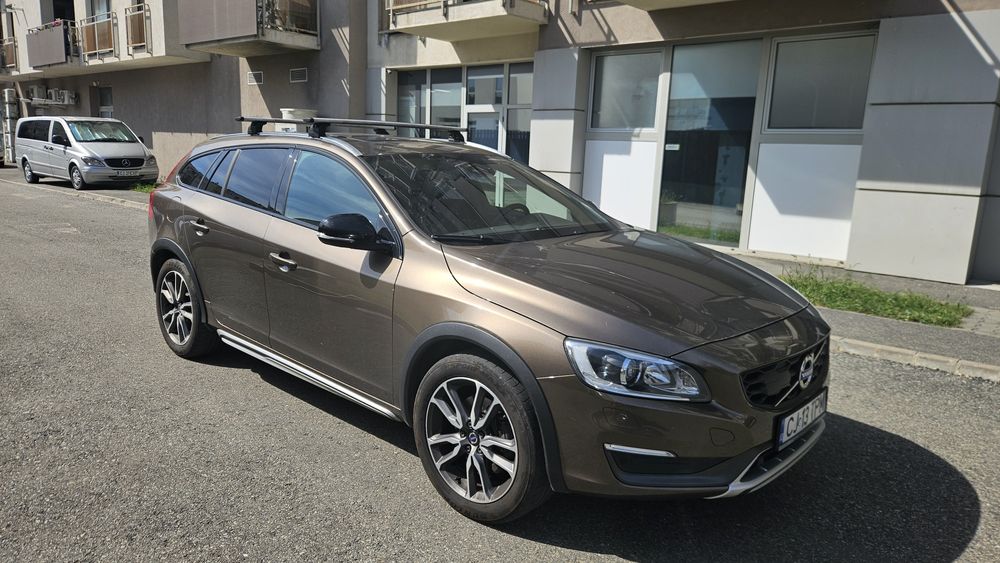 Volvo V60 Cross Country D4 AWD