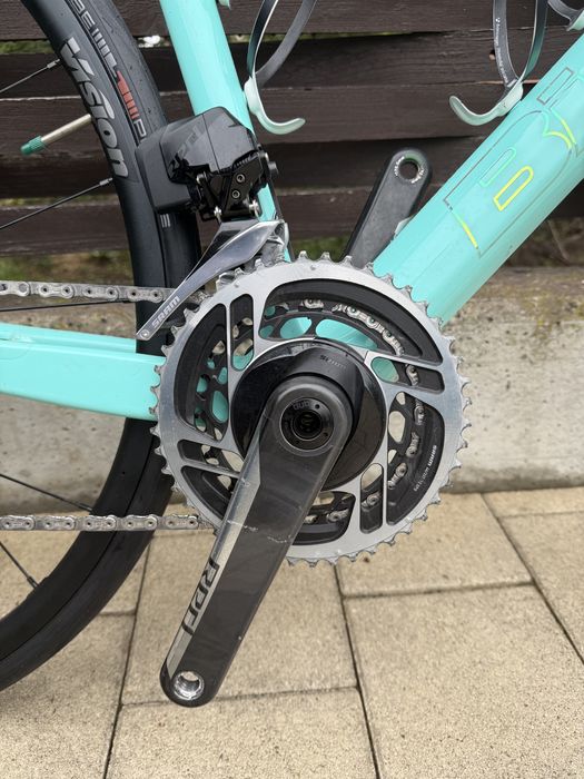 Bianchi Specialissima RC bicicleta cursiera carbon disc sram red axs