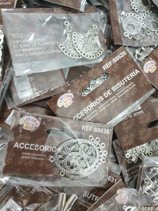 Accesorii metalice pentru bijuterii handmade