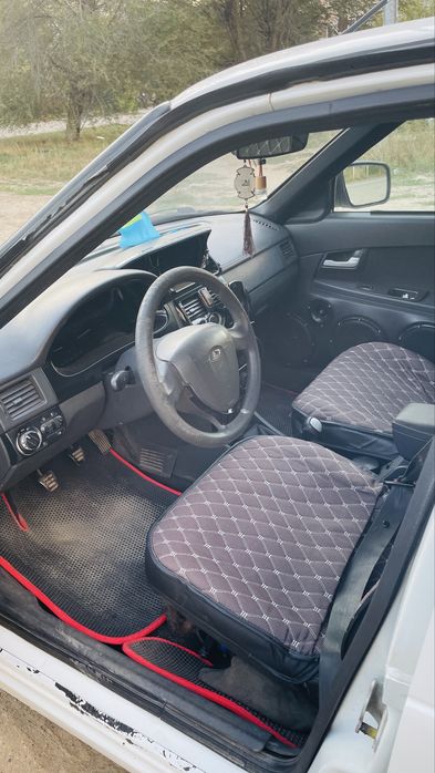 Приора 2012 жыл, газ жок