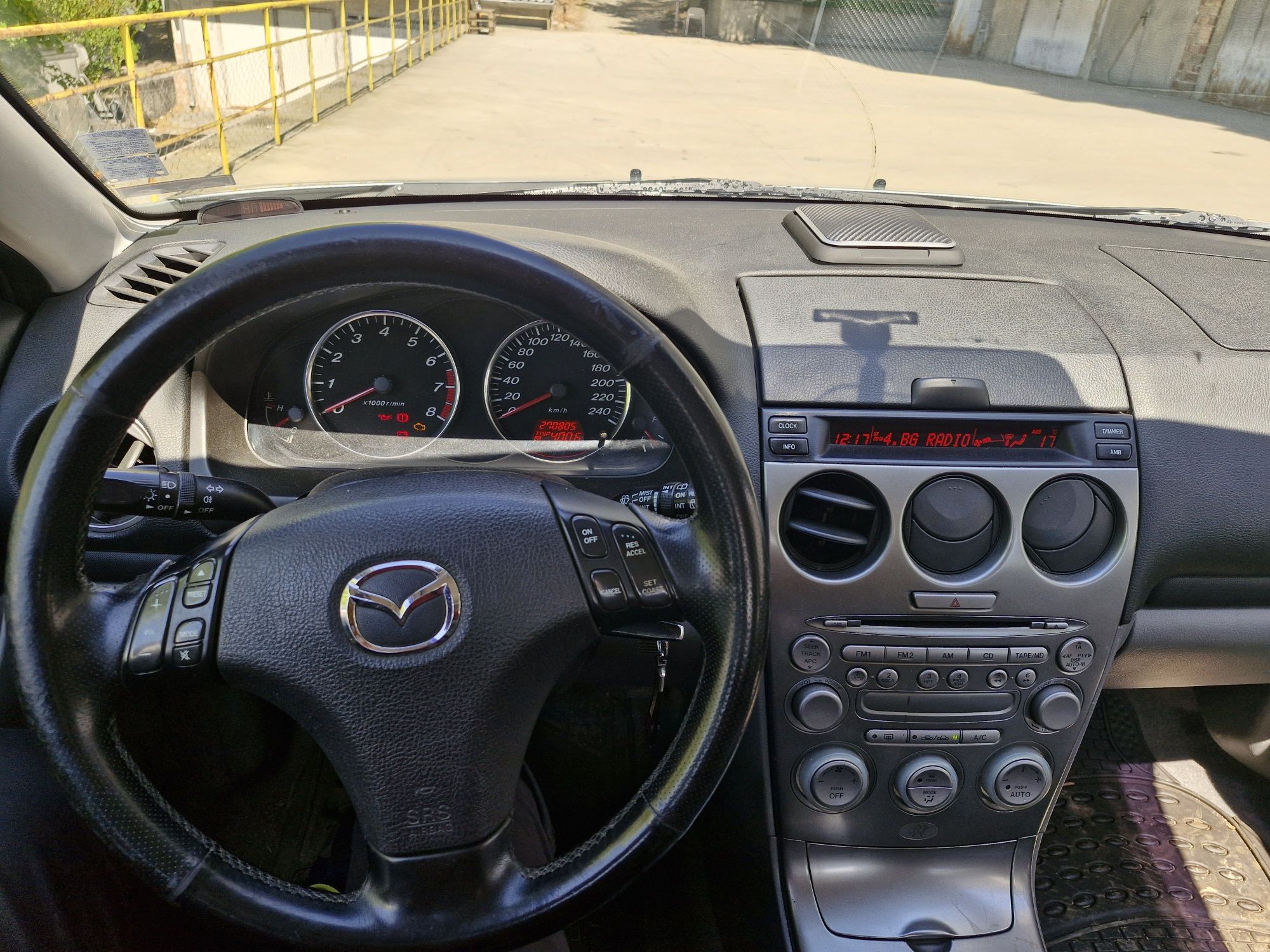 Продавам МАЗДА6  2002 г.