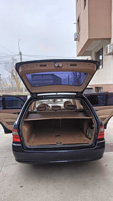 Mercedes-Benz E clasa w211, automat