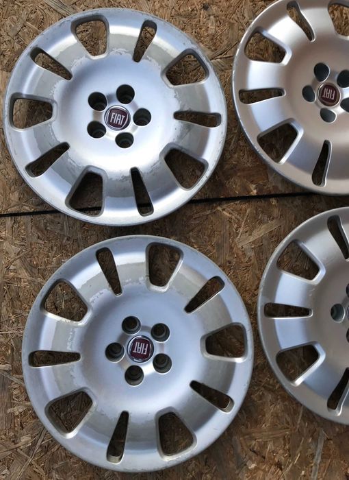 Capace Roti /Capace Jante De Tabla 15" Fiat Doblo