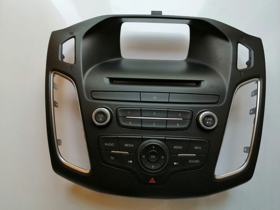 Radio MP3 Ford Focus 2014-2016+Display+rama+butoane comanda