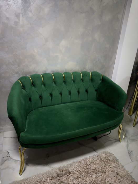 Vand canapea verde smarald, noua !