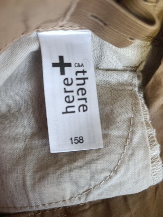 Pantaloni trei sfert mărimea 158