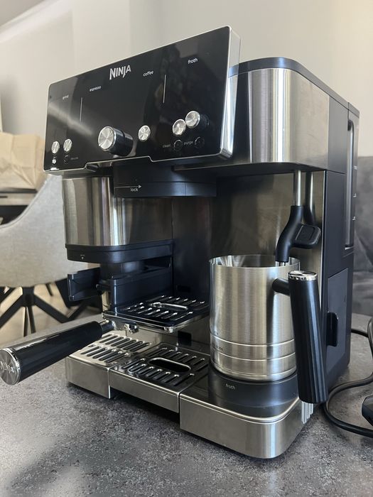 Кафемашина NINJA ES501EU Luxe Essential
