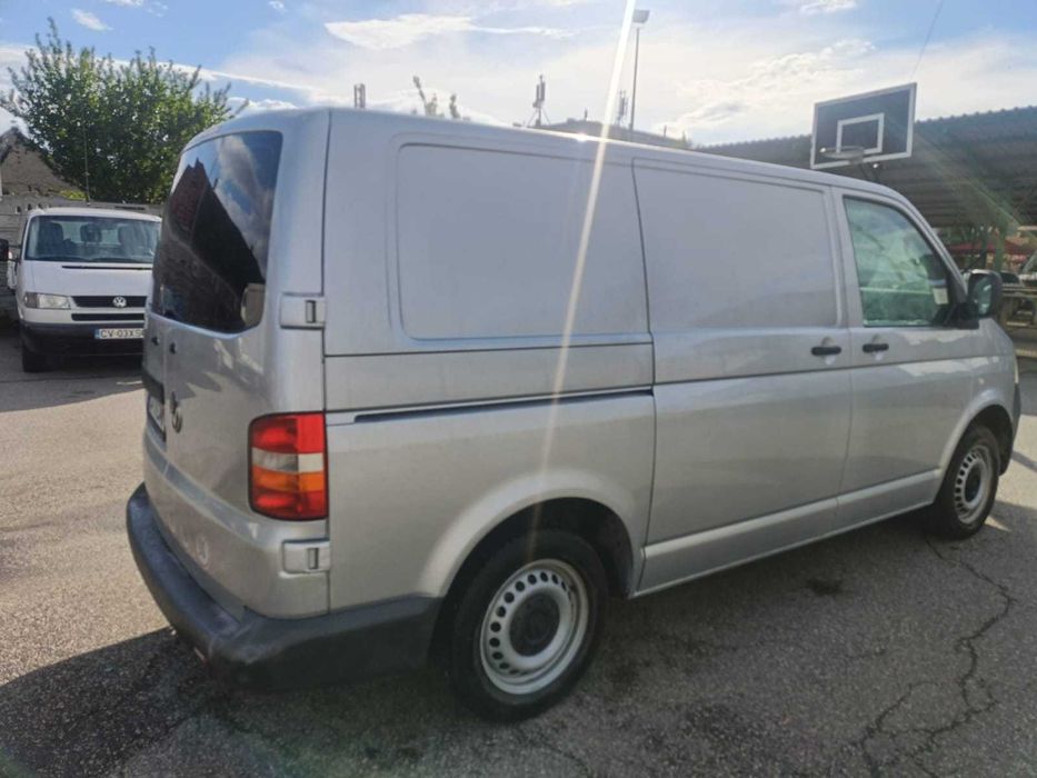 Autoutilitara Volkswagen Transporter T5 2008