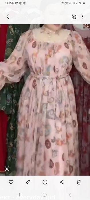 Продам платье новое