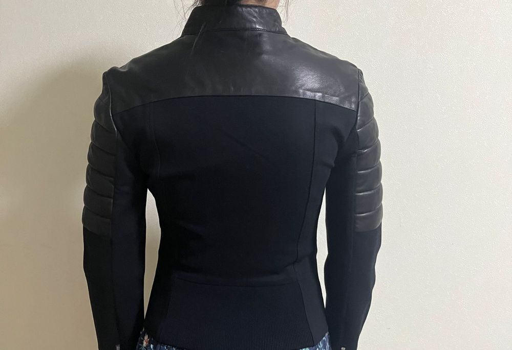 Продам новую кожаную куртку, Турция