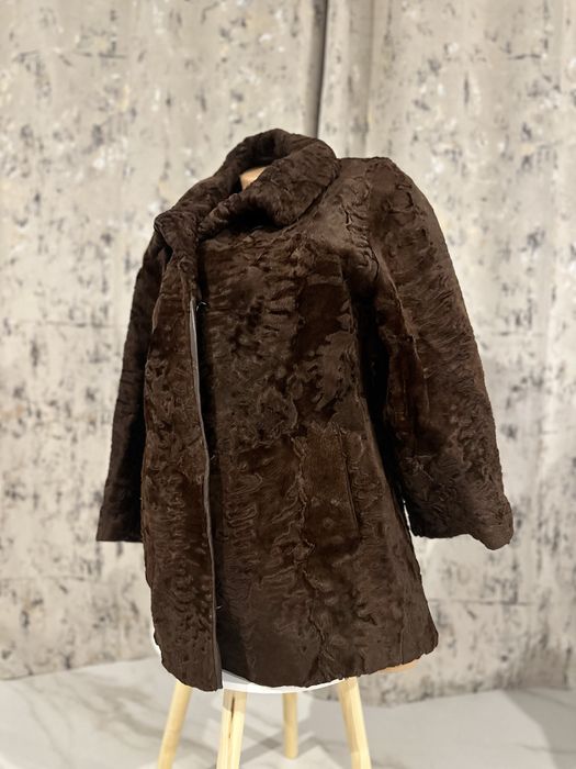 Blana naturala de astrahan