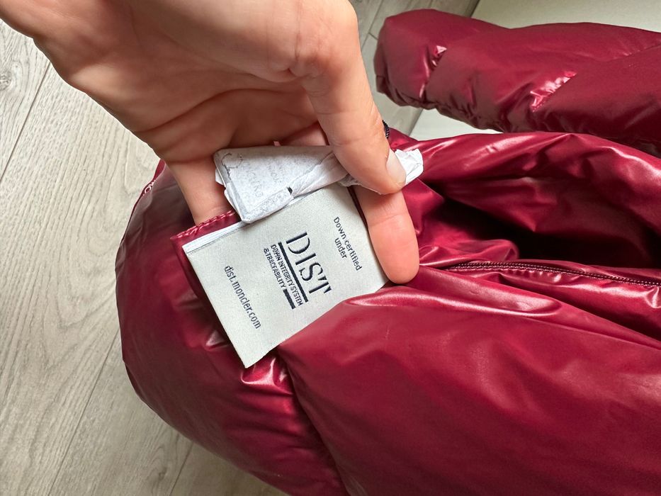 Ново яке Moncler