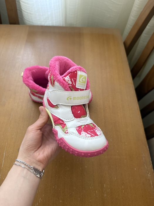 Детские утепленные ботинки для девочек Moonstar