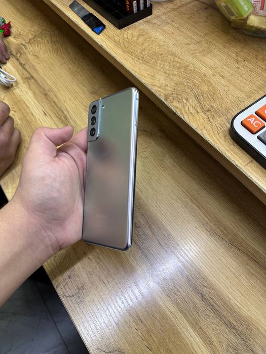 Samsung s21+ 5G hamilon