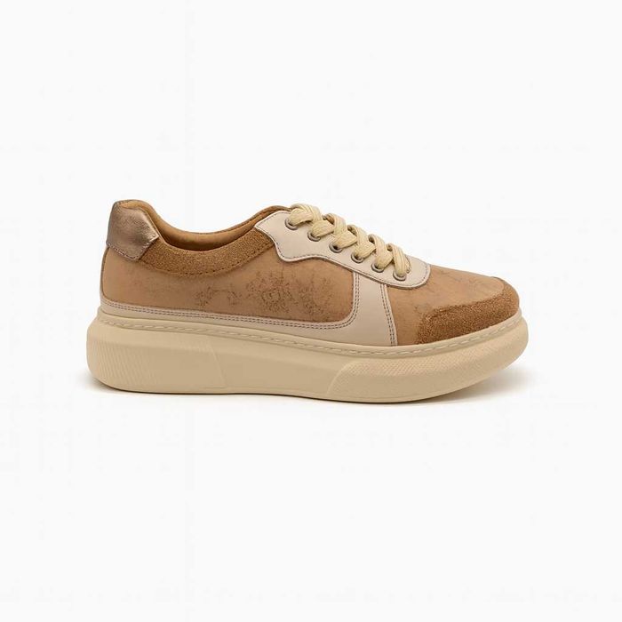 Дамски спортни обувки от естествена кожа в бежово и карамелено