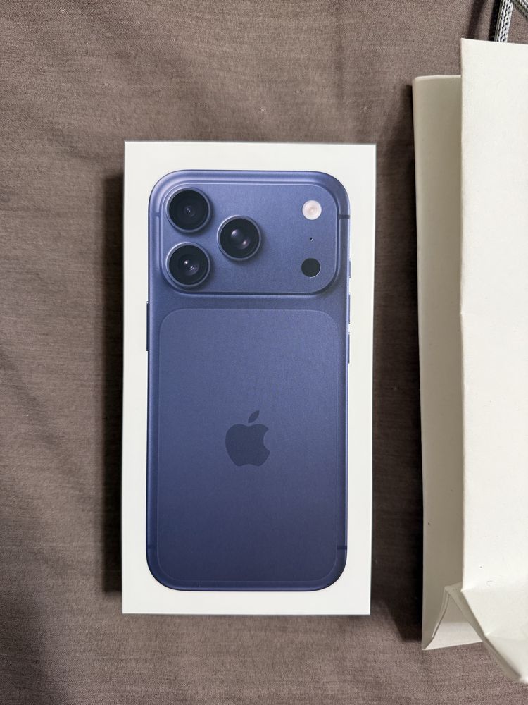 Iphone 17Pro Deep blue 256gb imei зарегистрирован!