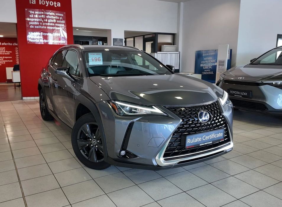 Lexus UX Lexus  UX-Serie UX 250h  E-Four IN STOC LA SIBIU