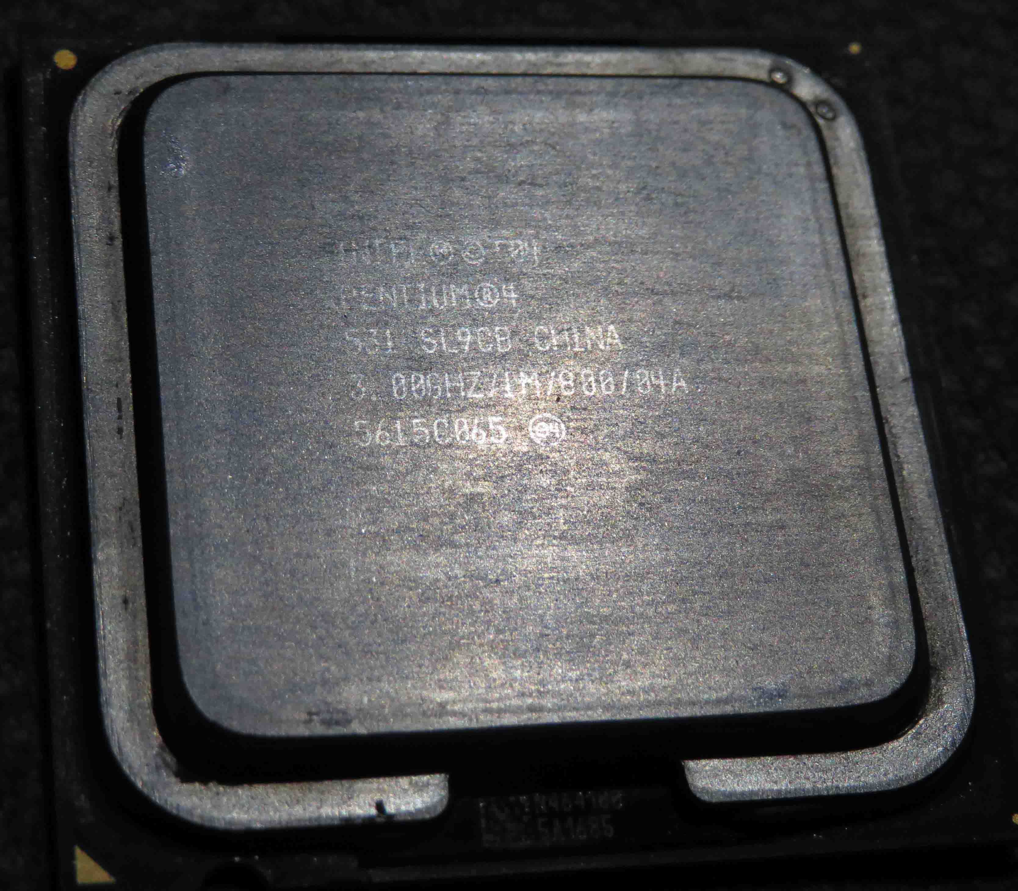 Процессор Intel  PENTIUM 4