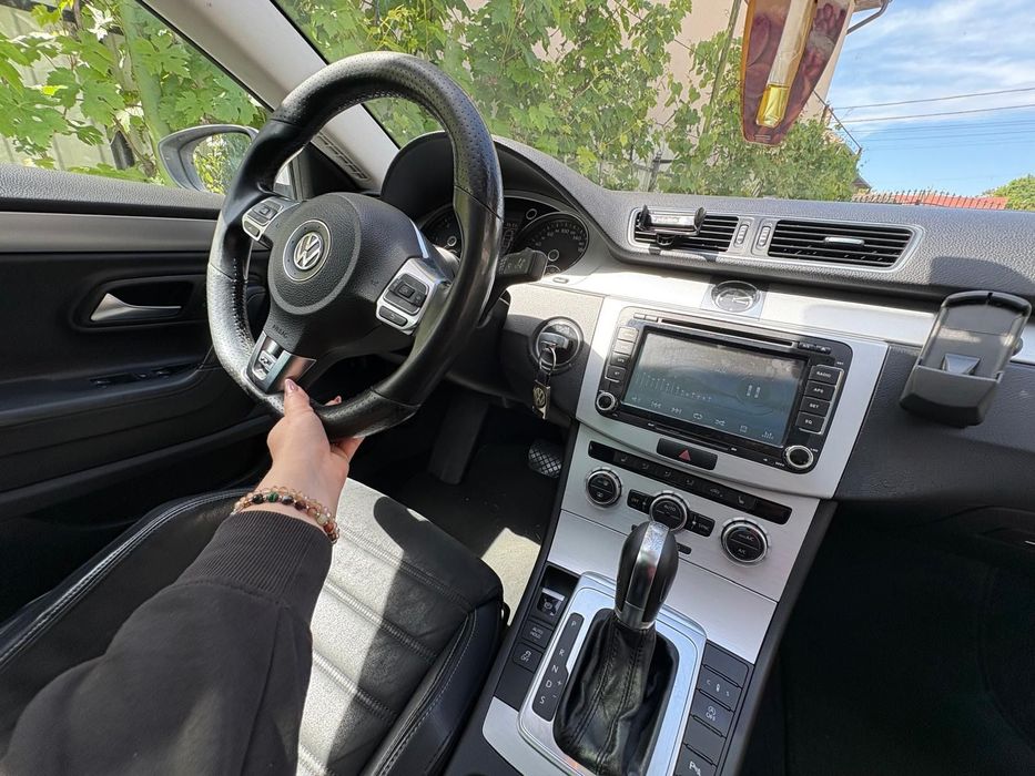 Volkswagen Passat CC Model R-Line