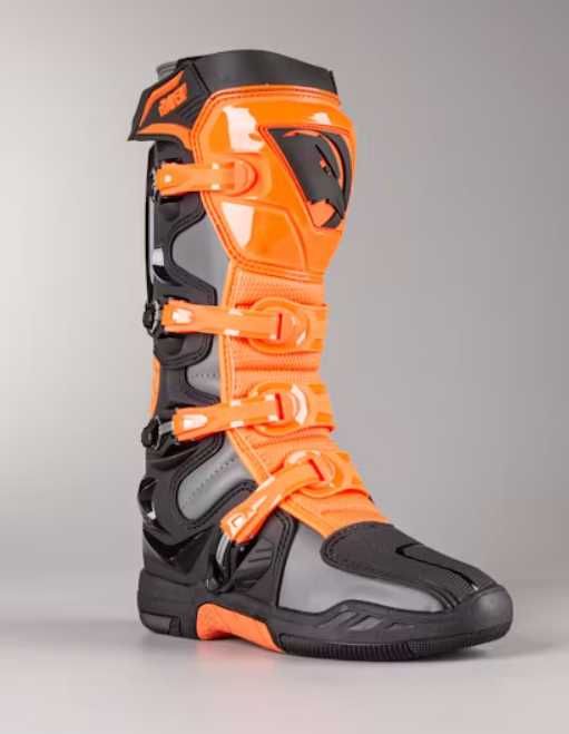 НОВИ ботуши RAVEN - 43 номер