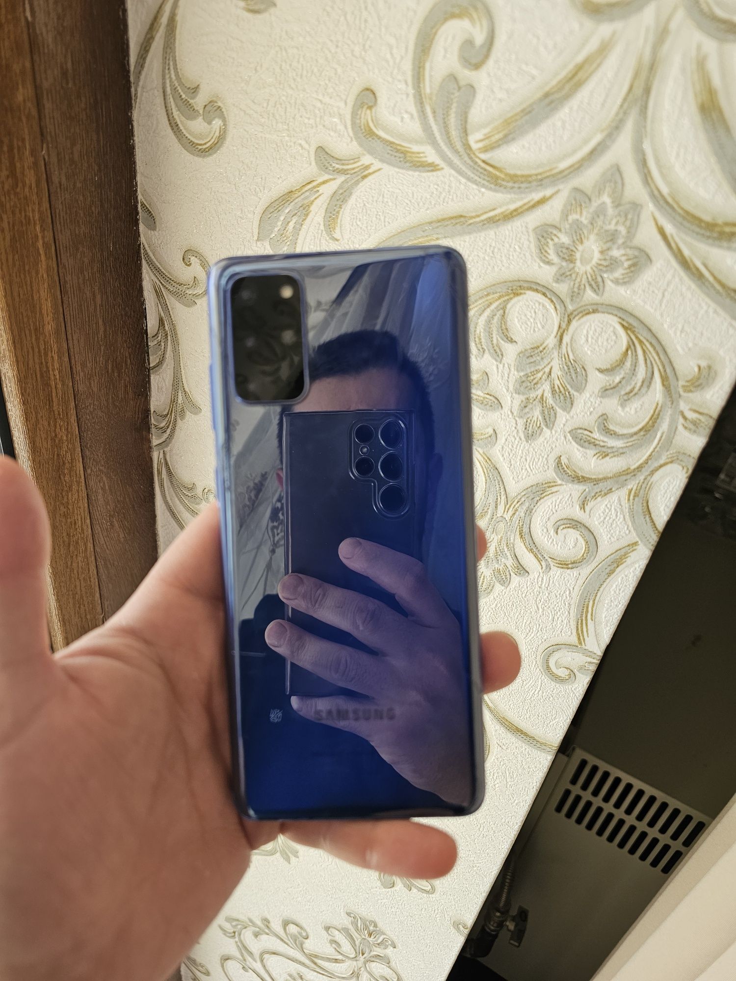 Samsung galaxy s20 plus
