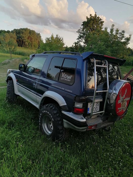 Mitsubishi Pajero 2.5 off road