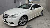 Mercedes E220 coupe