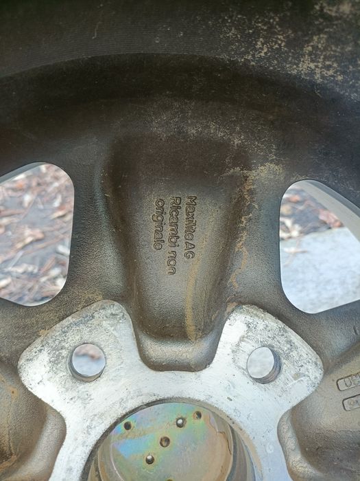 Jante Porsche maxilite 15" 5x130 8j/9j plus Anvelope