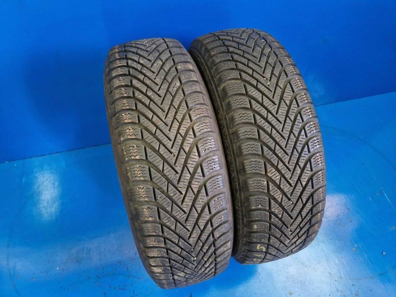 2 Pirelli R15 195/65
зимни гуми DOT2220