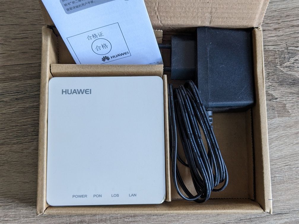 Продаю Абонентский терминал Huawei HG8310M