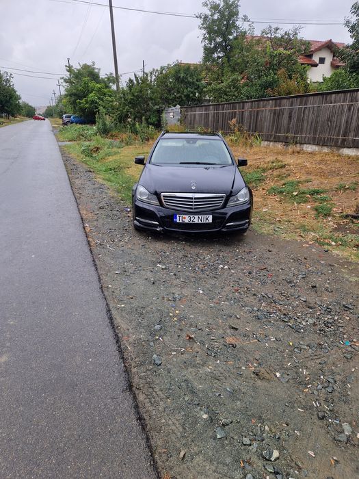 Mercedes c 220 de vănzare