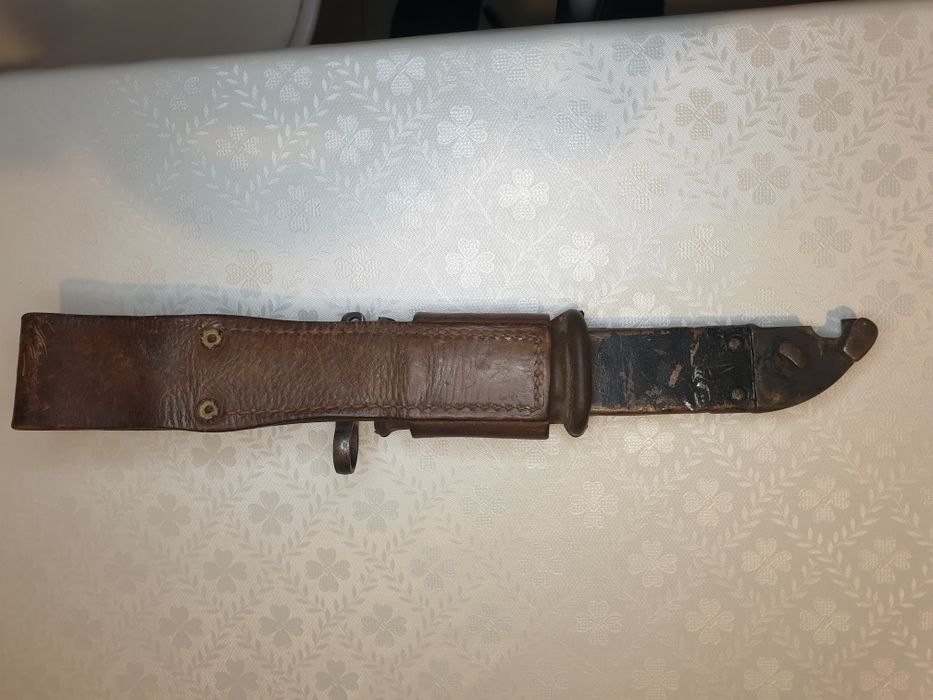 Vand baioneta militara veche si cutit vânătoare