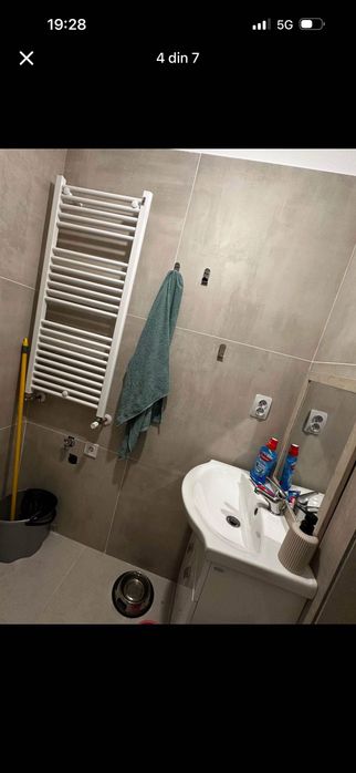 Garsoniera de vanzare