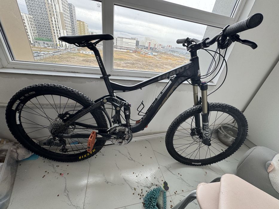 Велосипед Giant Reign