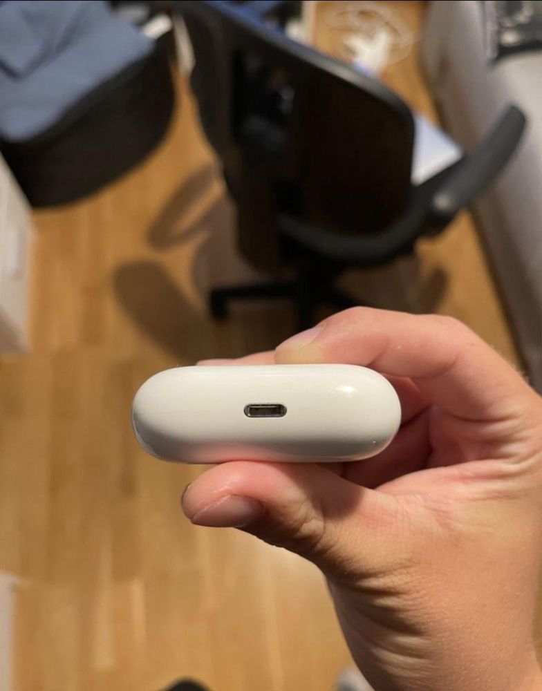 Airpods Pro 1 case,Аирподс про 1 кейс.Оригинал