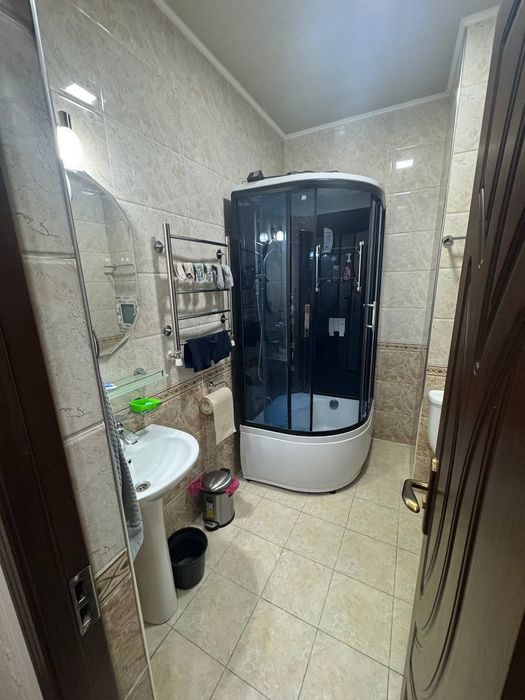 Алайски новастройка 4 комнт огромная квартира ареда