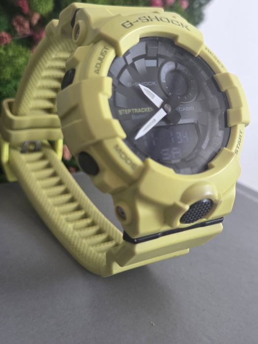 G-Shock GBA-800 CASIO