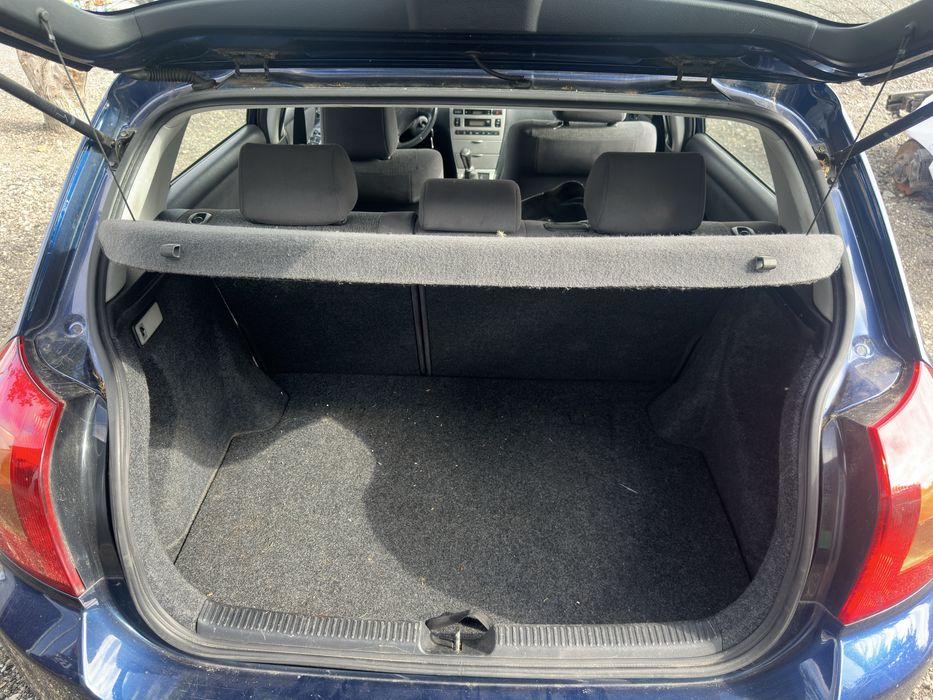 Toyota Corolla 2.0d4d 90 кс На Части!