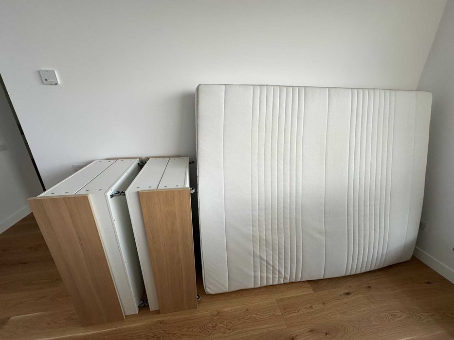 Pat Ikea Malm 160x200 cu 4 sertare de depozitare  + saltea + comoda