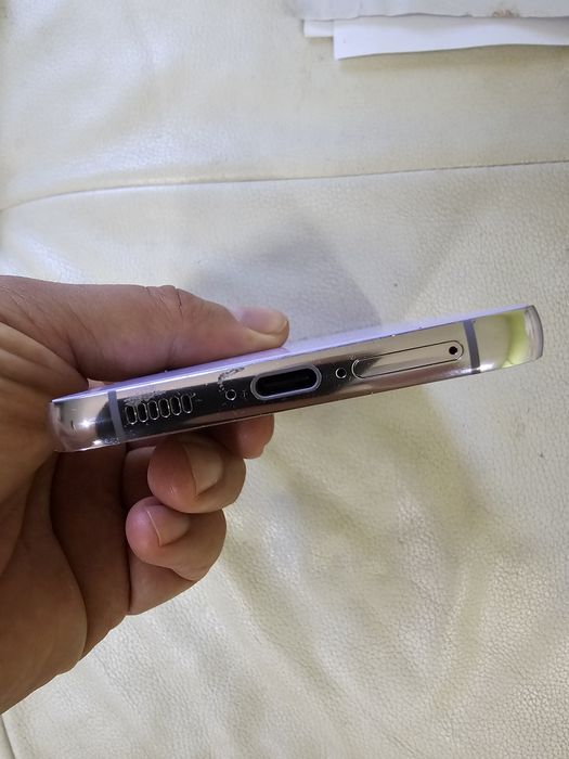 Samsung S 23 plus sau  schimb cu S 24 ultra