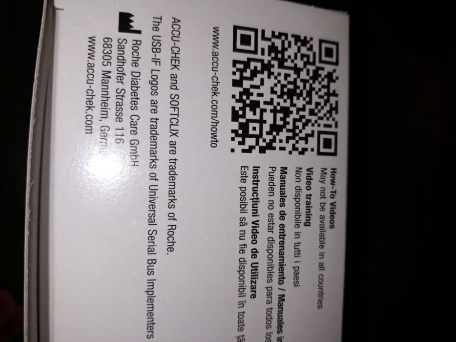 Aparat de monitorizare a glicemiei marca Accu Chek