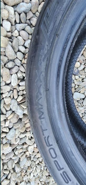 Anvelopa Vredestein 215/65 R16C 109/107 Dunlop 215/45 R17 91Y