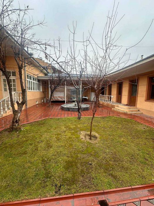 Продается Участок на Учтепинском районе. 4,34 сот 8-комнат