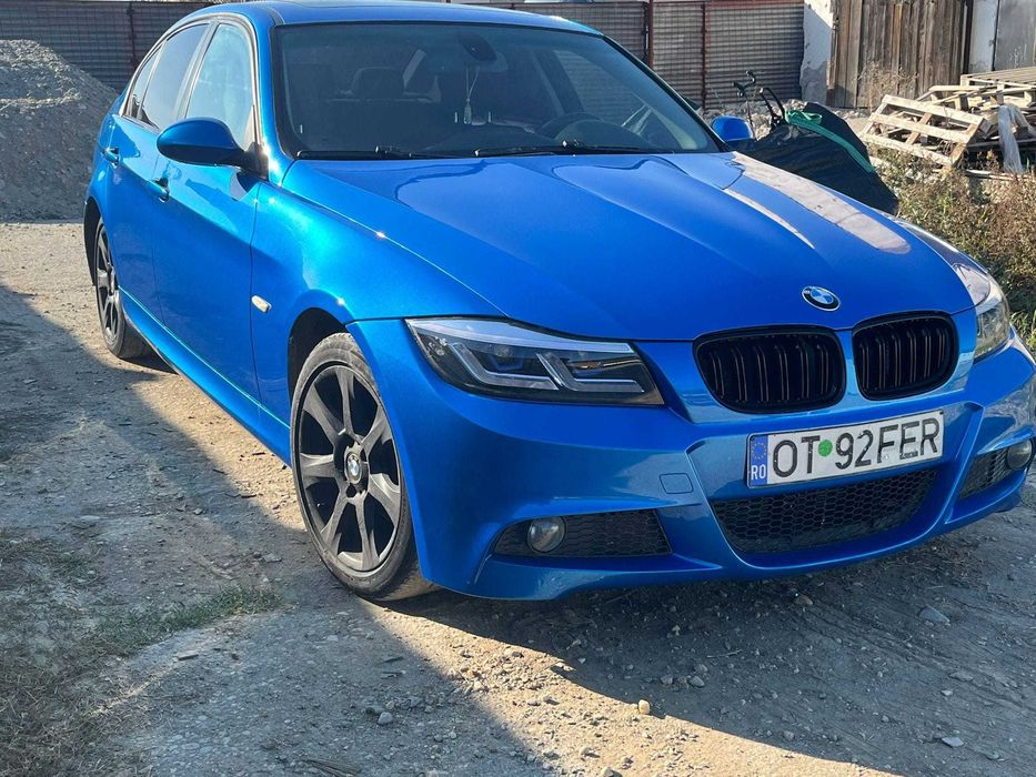 Vand sau schimb BMW E90 320 D din 2007