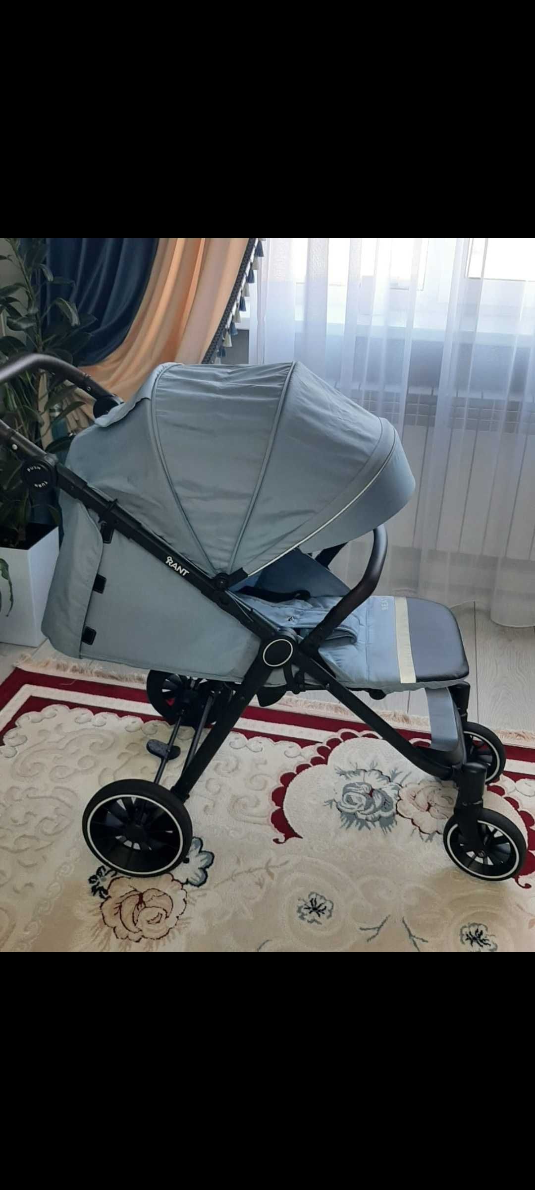 Коляска прогулочная