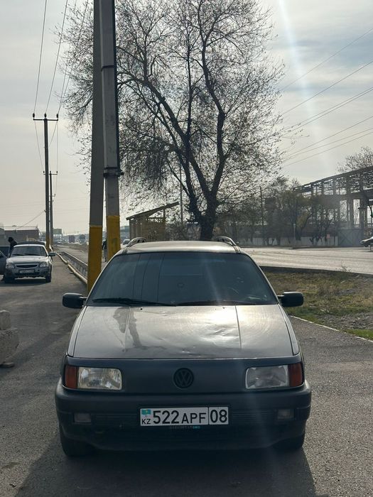 Пассат б3 1993 Машина Универсал