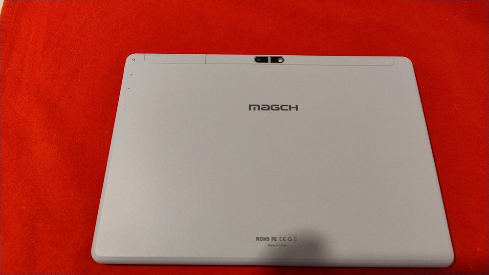 Tabletă MAGCH M821 10 inch cu defect de fabrică