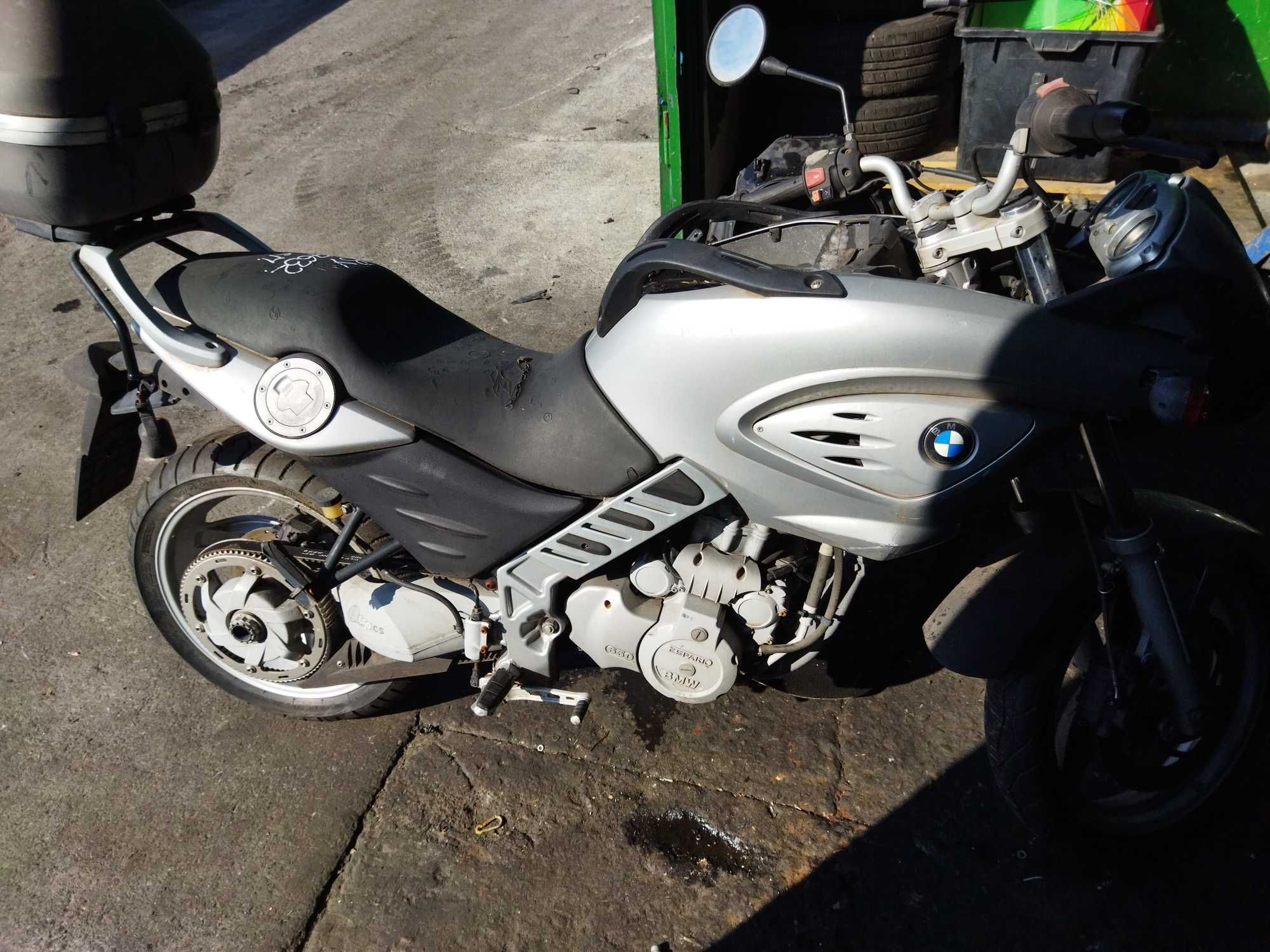 BMW F  650 i На части